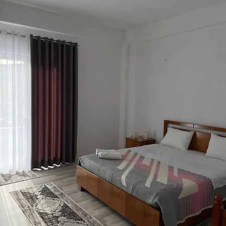 Holiday Apartment *